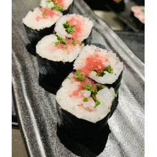 Maki Negitoro (ventresca de atún & cebollino)